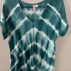 teal and white tie die knot shirt